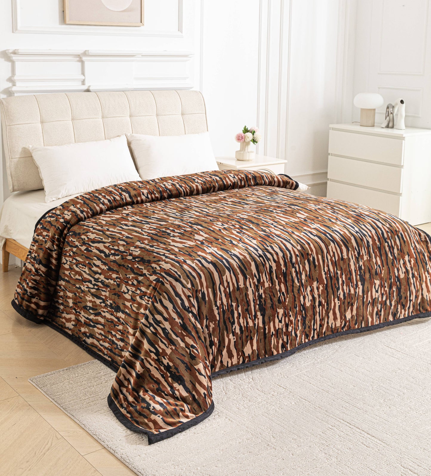 CAMOUFLAGE KING SIZE SUPER PLUSH BLANKET