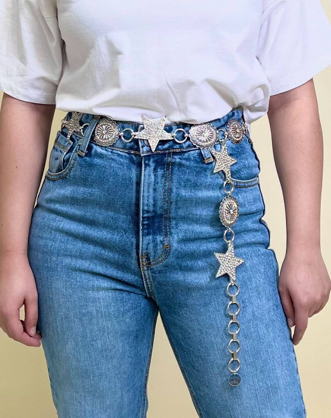 SILVER STAR AND CONCHO BELT