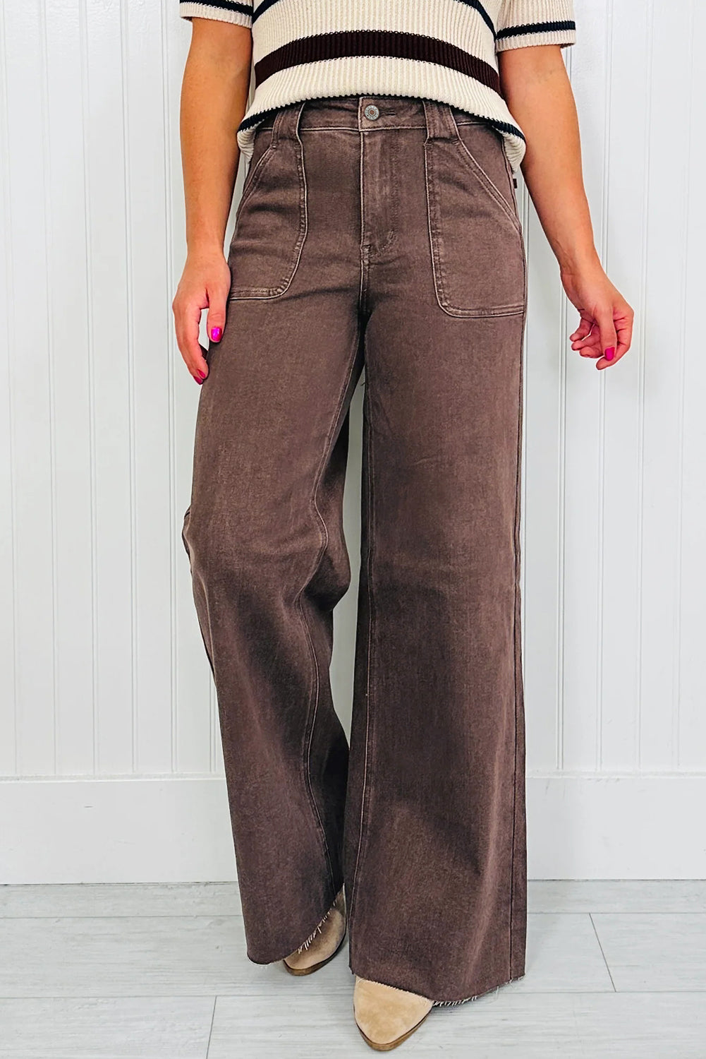 Elora Washed Patch Loose Jeans