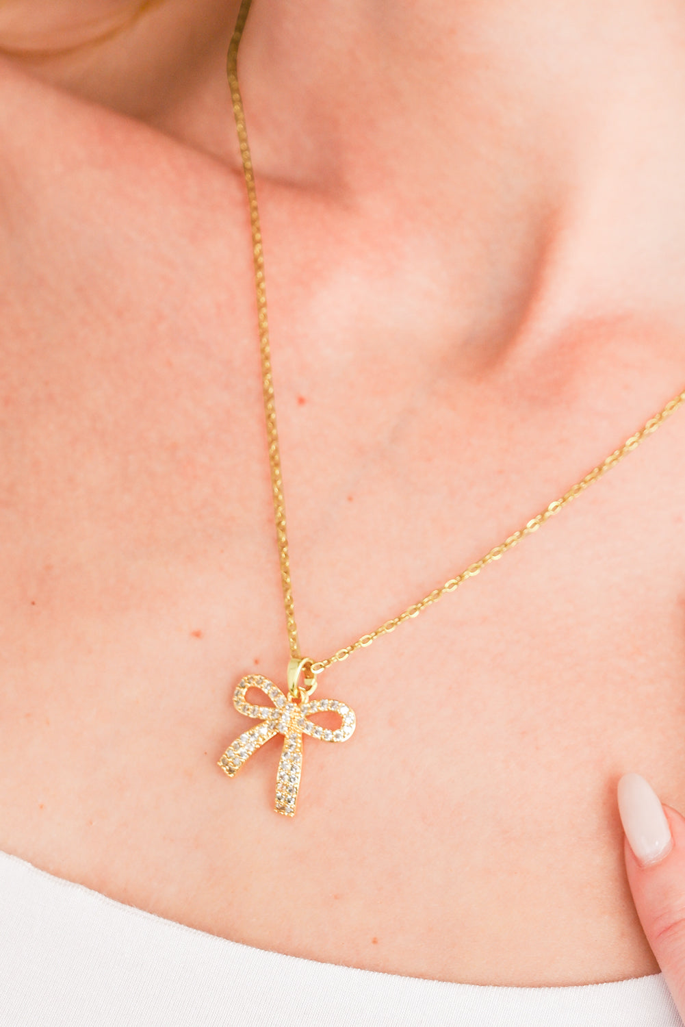 Romy Rhinestone Bowknot Pendant Necklace