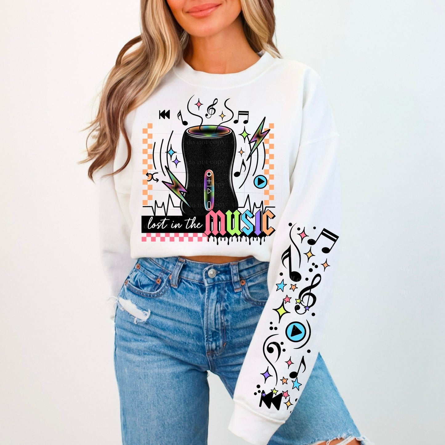 LOST IN THE MUSIC SWEATSHIRT W/ SLEEVE PRINT