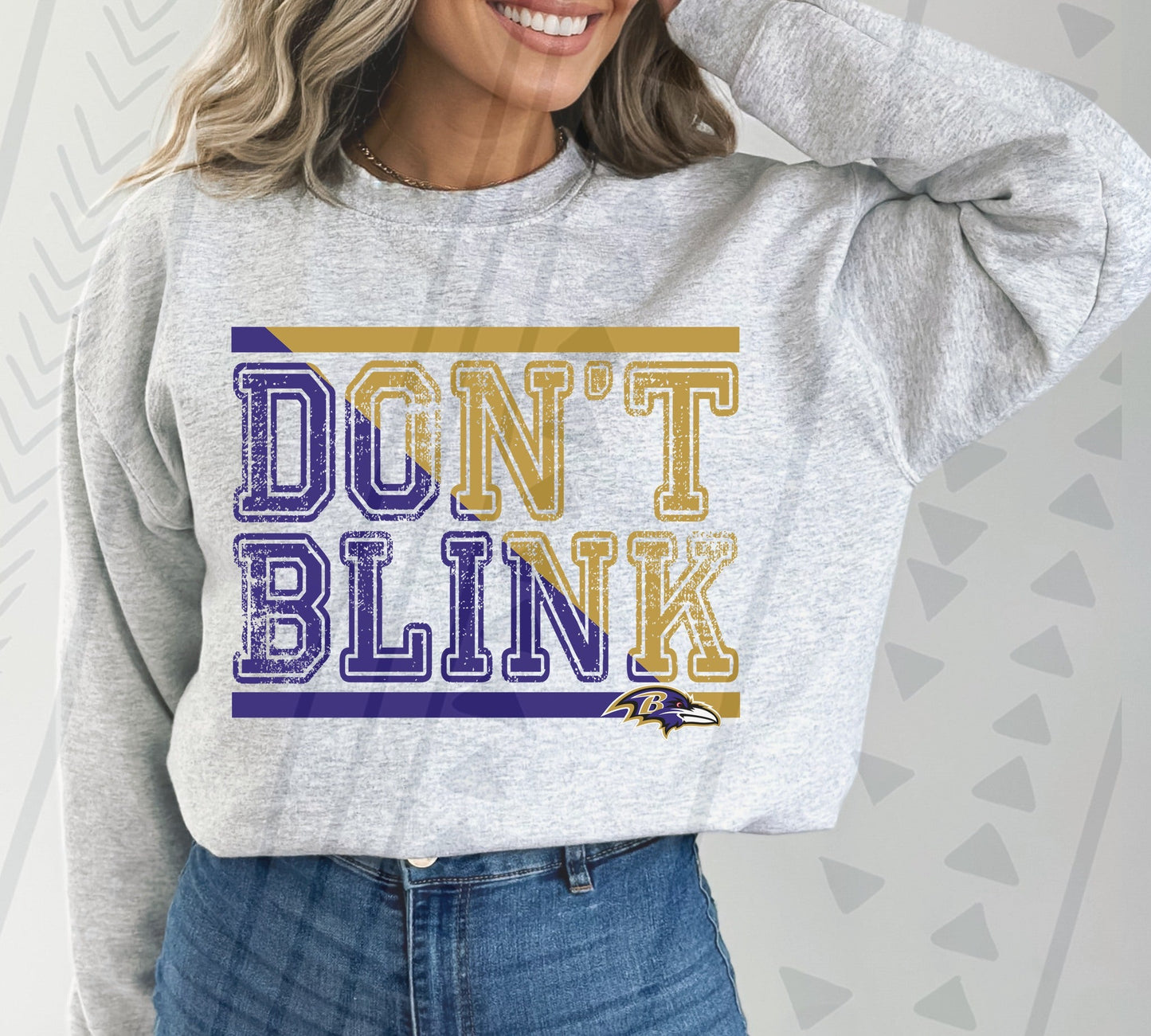 DON'T BLINK SWEATSHIRT