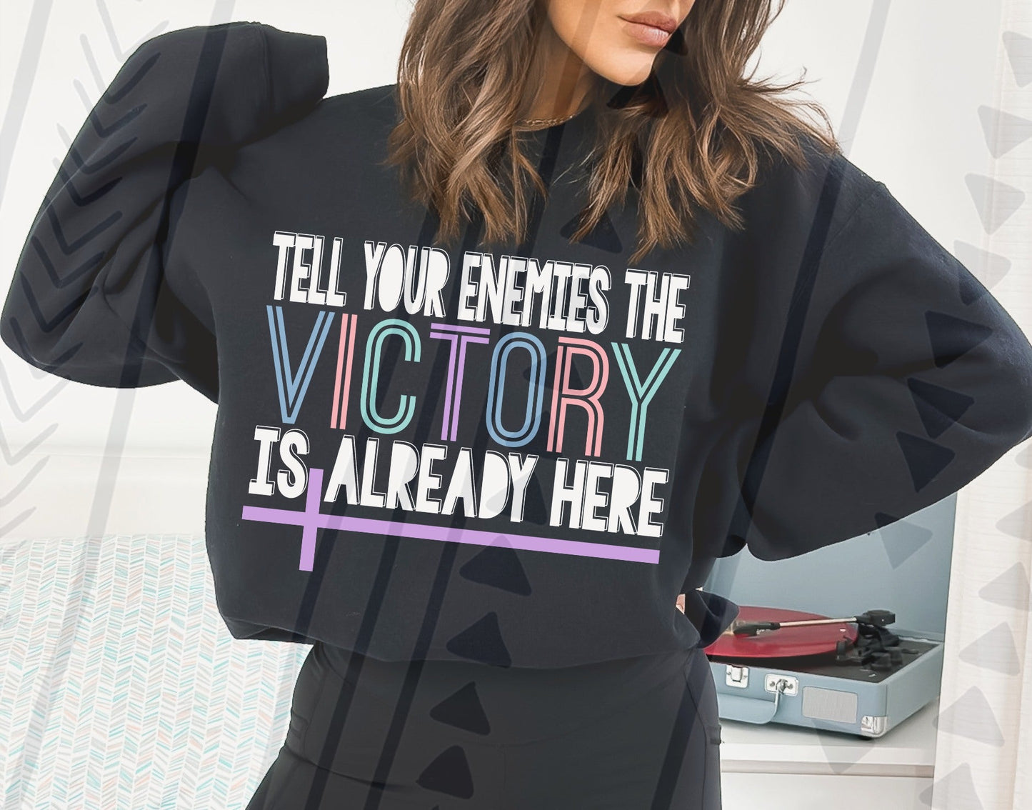 VICTORY SWEATSHIRT