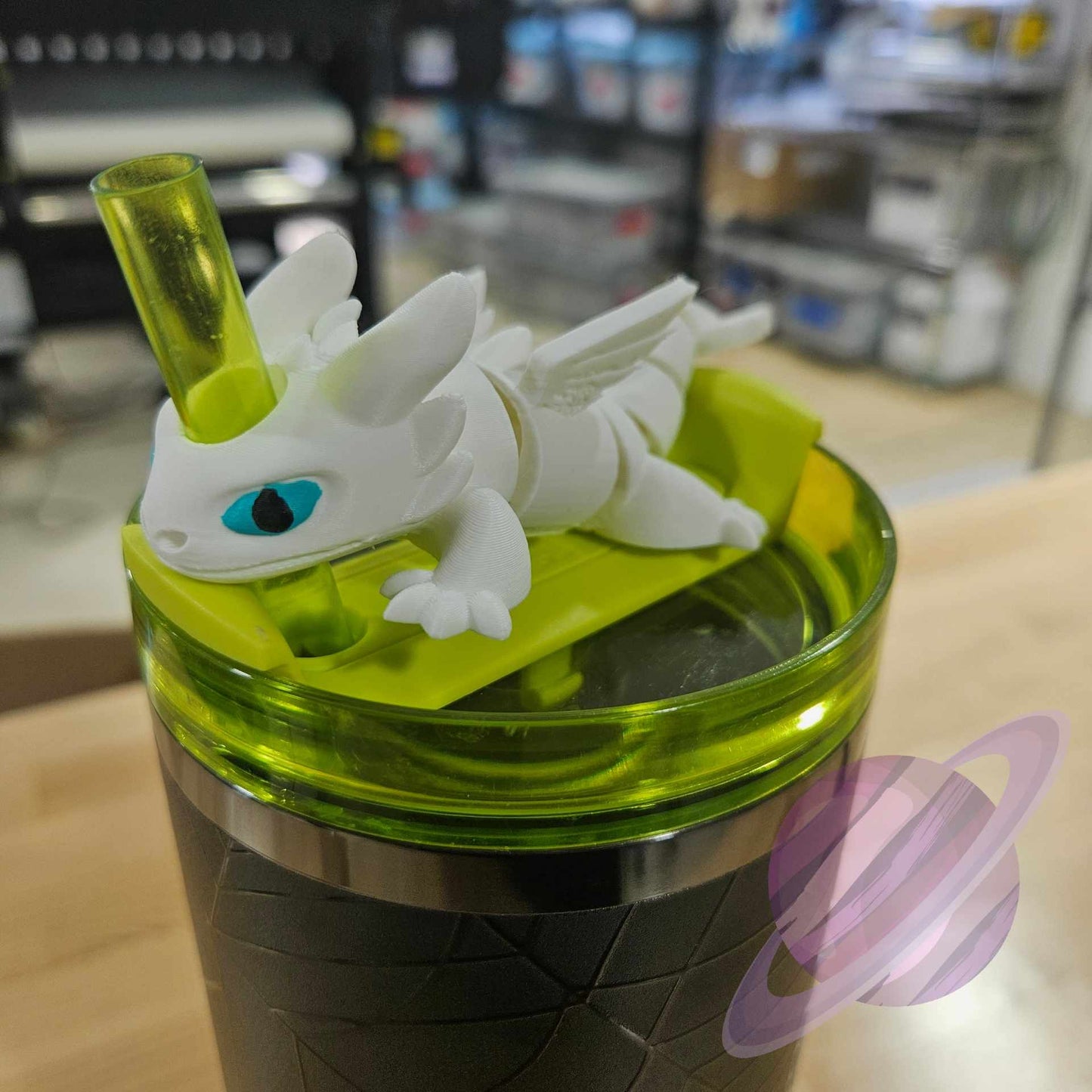 LIGHT FURY STRAW BUDDY