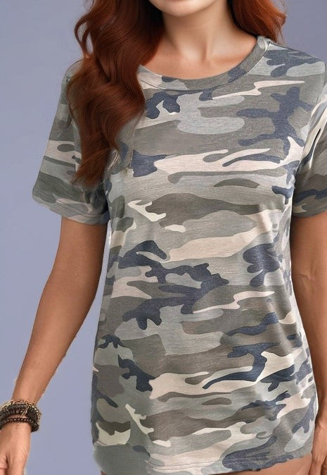 GREEN CAMO PRINT SHORT SLEEVE TEE