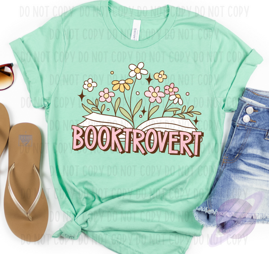 BOOKTROVERT TEE