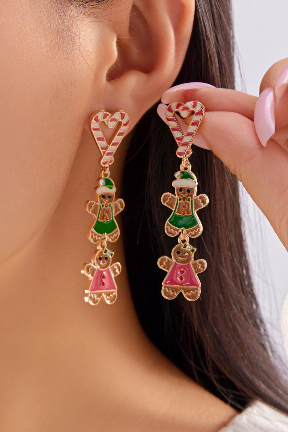 Ariya Heart Pendant Christmas Earrings