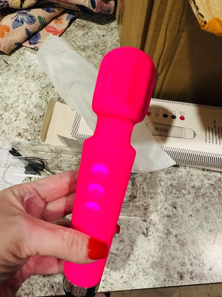 SILICONE WAND MASSAGER