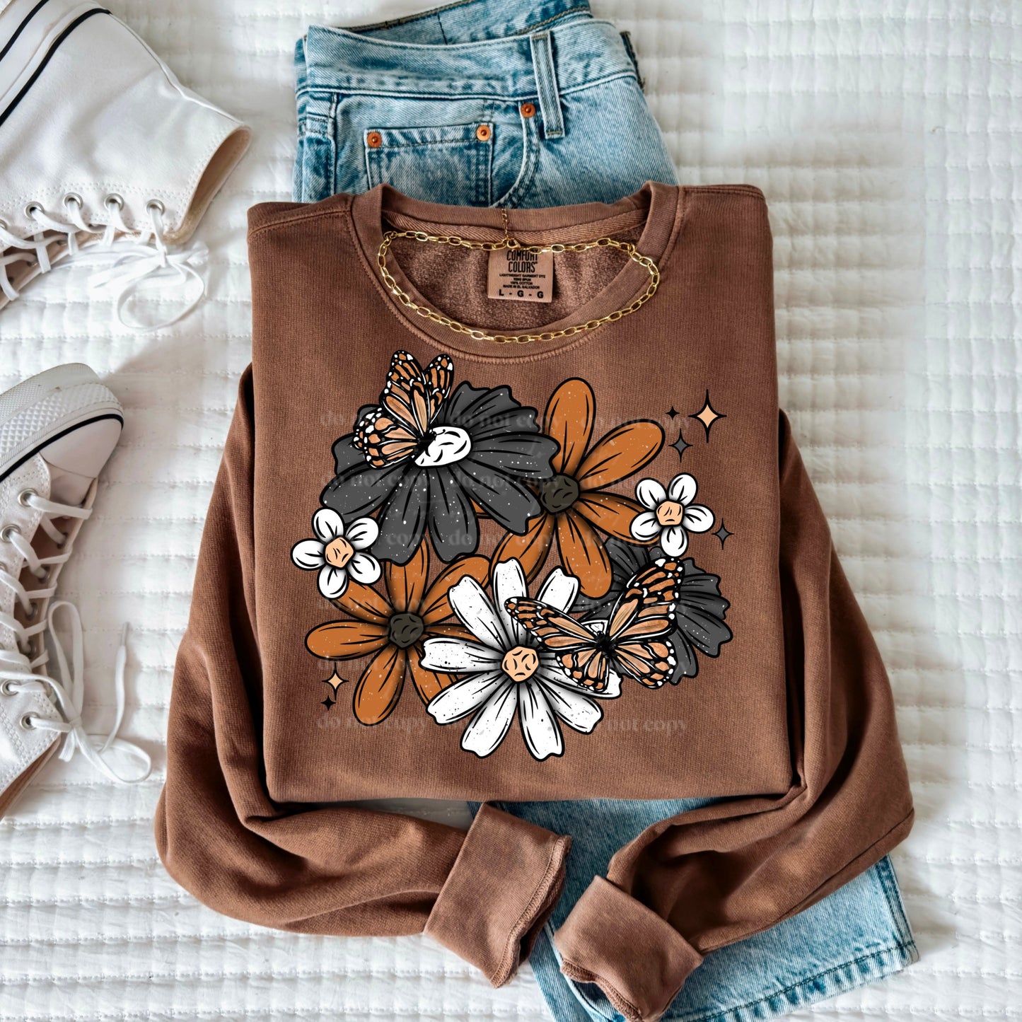 NEUTRAL FLORAL SWEATSHIRT