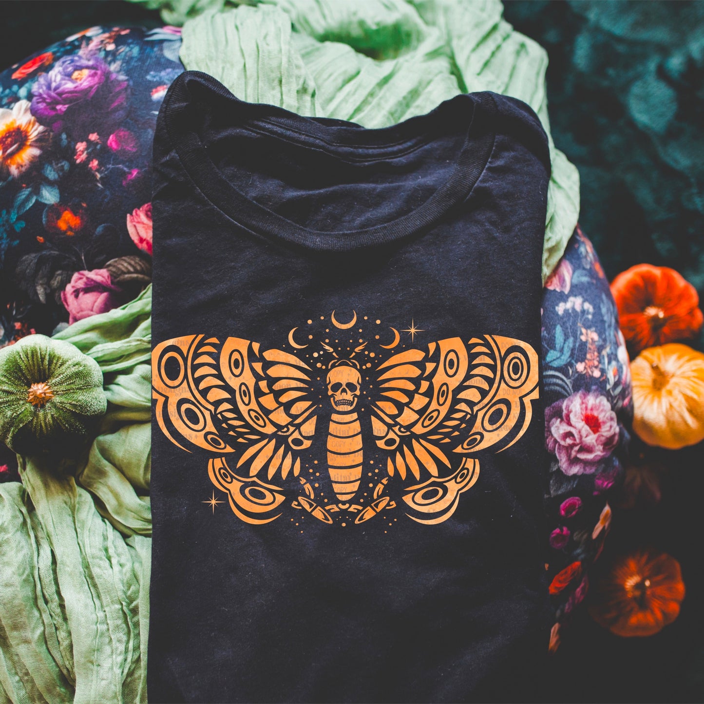 MOON MOTH TEE