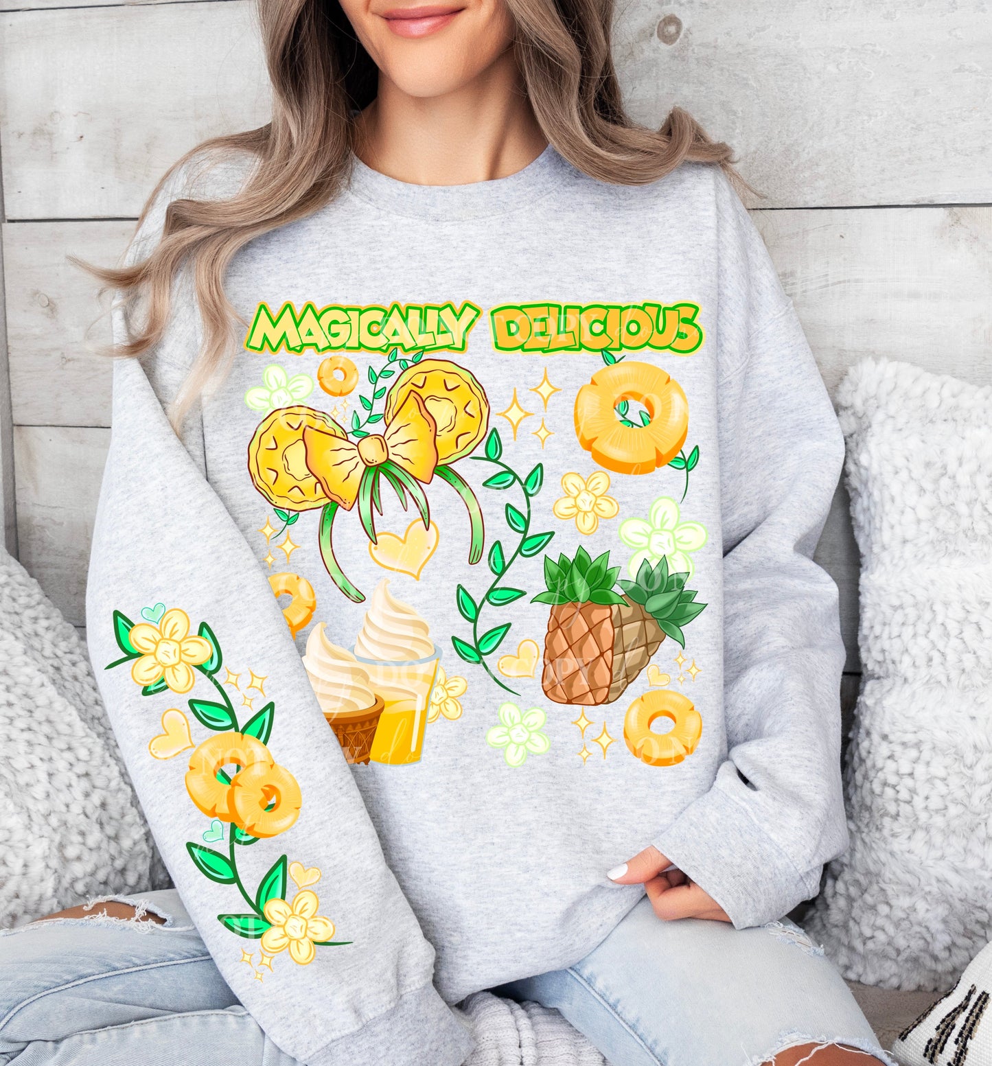 MAGICALLY DELICIOUS SWEATSHIRT W/ SLEEVE PRINT COLLECTION