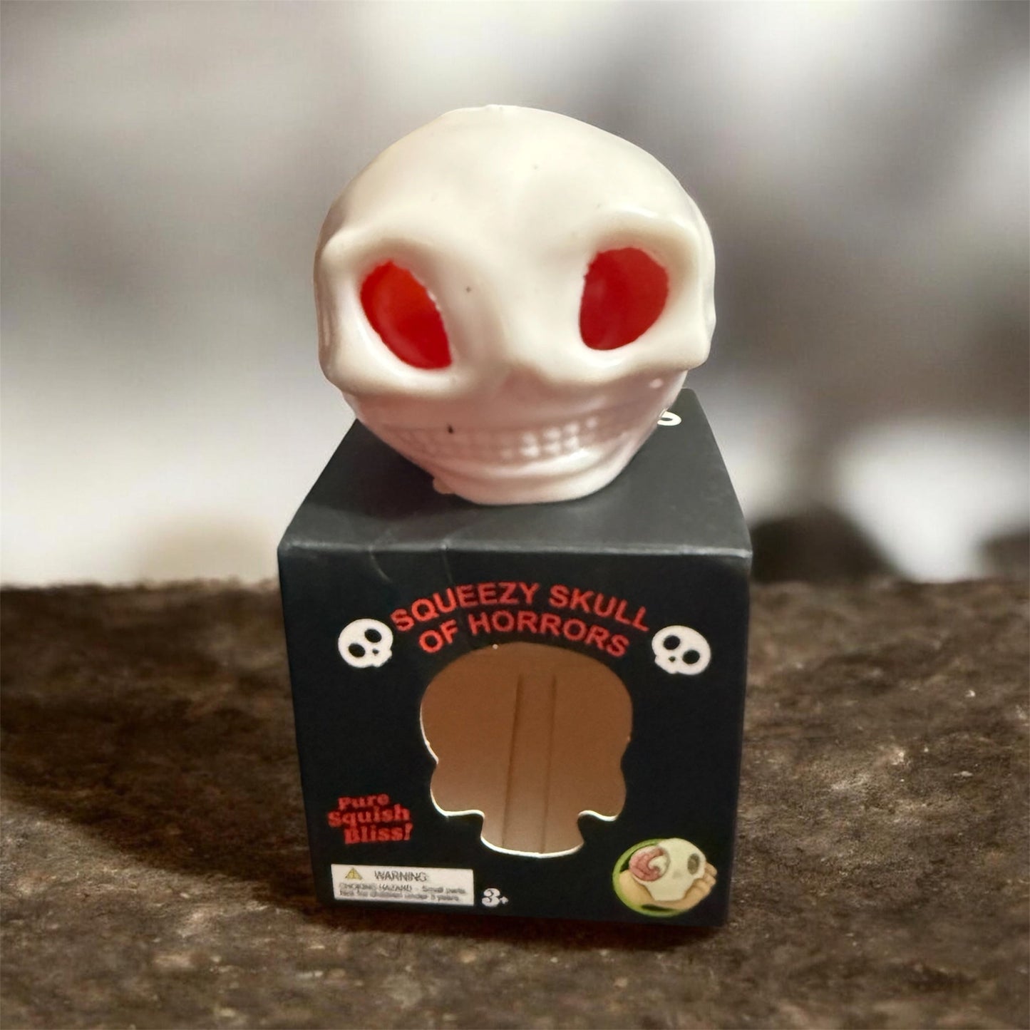 HORRIFYING SQUISHY SKULLS OF HORROR - WE GLOW IN THE DARK TOO!