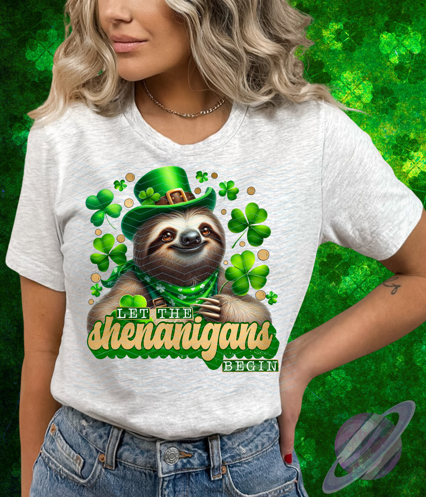 LUCKY SLOTH TEE