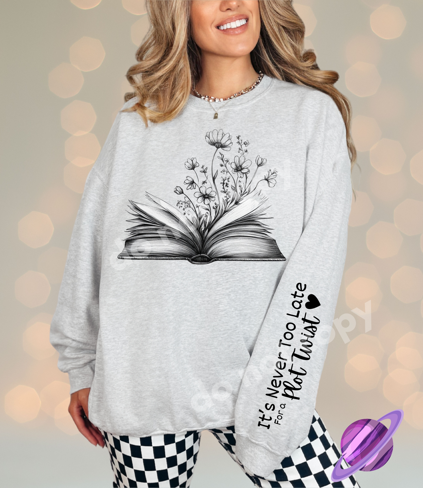 PLOT TWIST SWEATSHIRT W/ SLEEVE PRINT