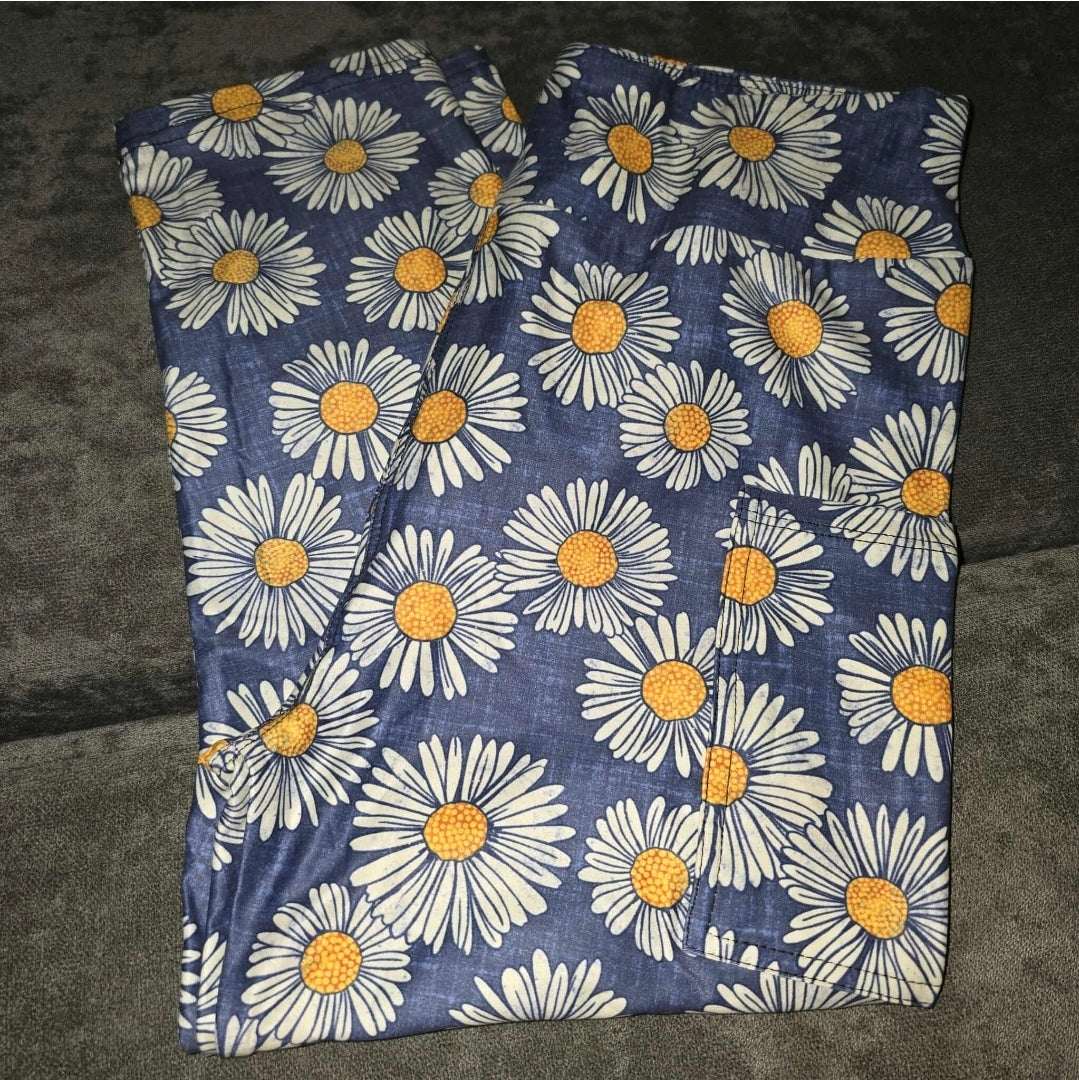 Daisy Capri with Pockets - OS