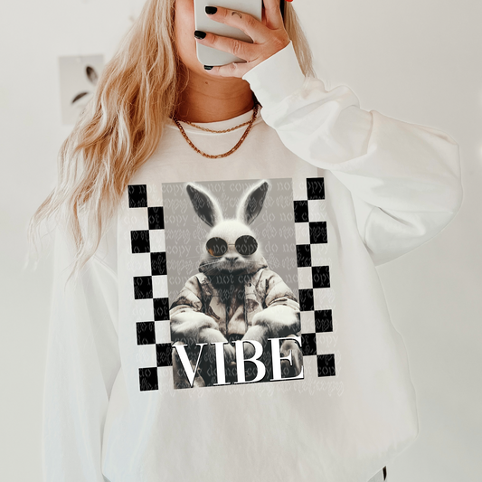 BUNNY VIBE SWEATSHIRT